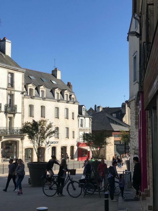 Appartement Au Coeur Du Quartier Historique Ванн Экстерьер фото